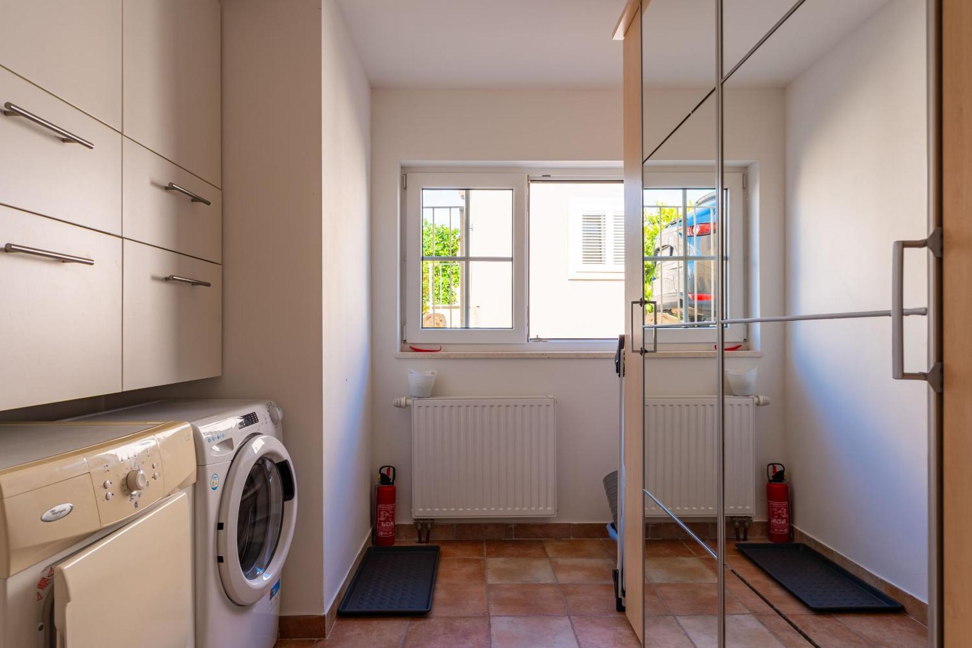 House 4 You Lumbarda Kültér fotó
